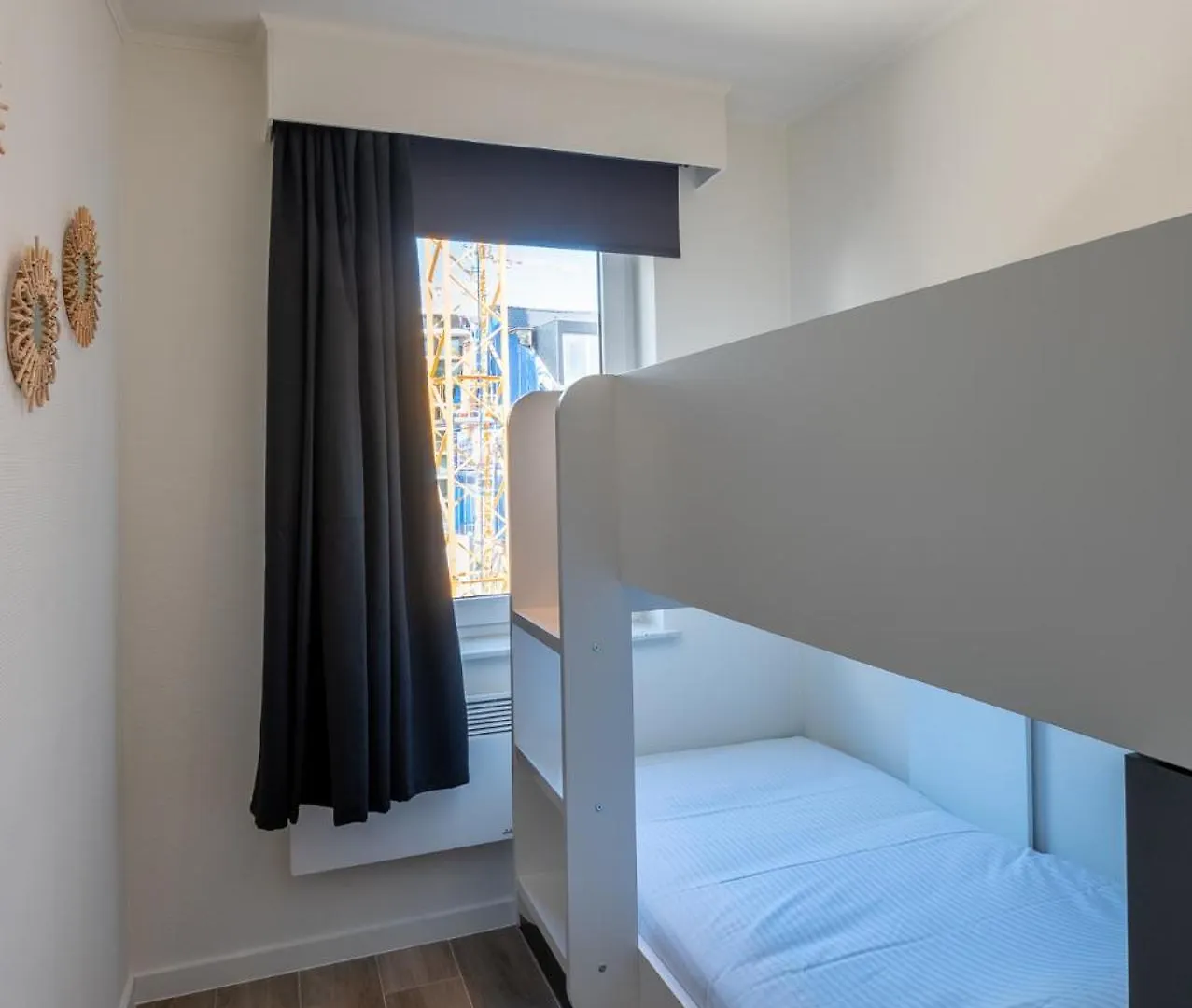 Modern Apartment Close To The Beach For 6 Oostende 0*,  België