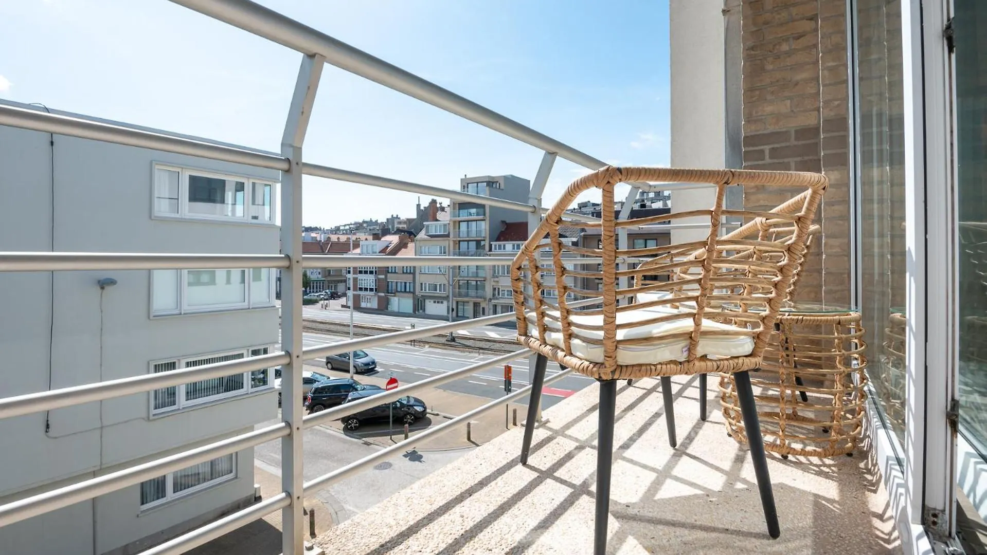Modern Apartment Close To The Beach For 6 Ostend