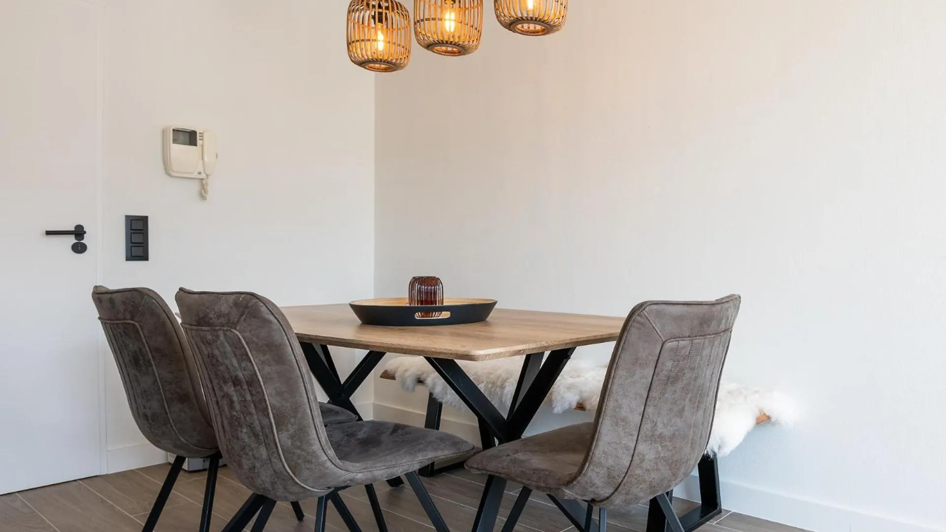 Modern Apartment Close To The Beach For 6 Ostend